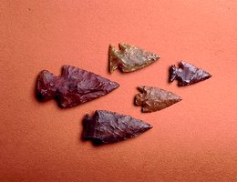 These Plains Woodland period projectile points may illustrate a transition in weapons
