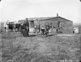 Hucklebury (Huckleburry or Huckleberry?) sod house, Broken Bow, Custer County, Nebraska, 1886
