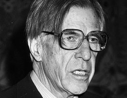 Economist John Kenneth Galbraith, 1982, at the "Top Management Forum" in the Hilton Hotel in Amsterdam