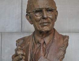 Alvin SaundersJohnson Bust