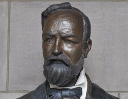 Robert W. Furnas Bust by Tom Palmerton